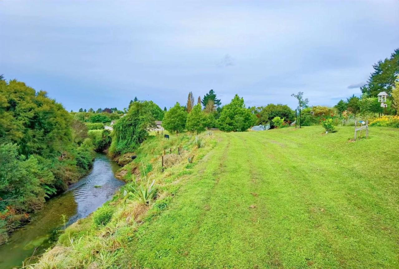 Tranquil Stream Villa Rotorua Buitenkant foto